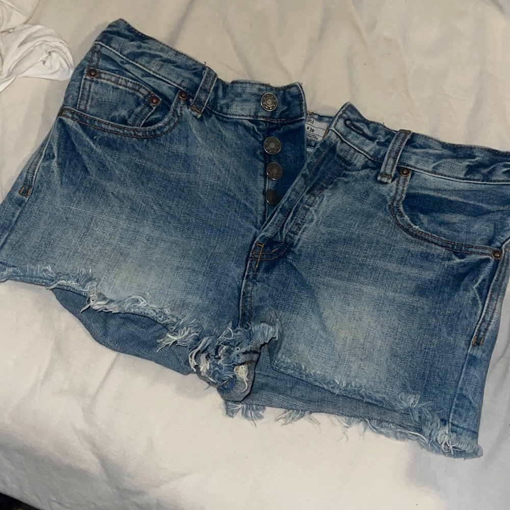 Free people mid rise shorts